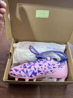 Brand New Cleats For Soccer Baseball Football Softball Shoes Size 5