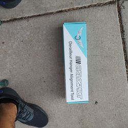 Derailleur Hanger Alignment Tool