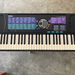 Yamaha Psr 185 Advanced Wave Memory Keyboard Piano 