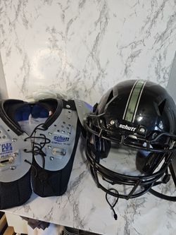 Schutt Youth Vengeance A11 White XL Football Helmet FB 205800 w VROPO TRAD YF and schutt