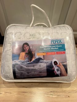 FLFLK Electric Throw Blanket - New in Package