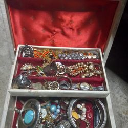 Old Jewelry Box And JEWELRY 