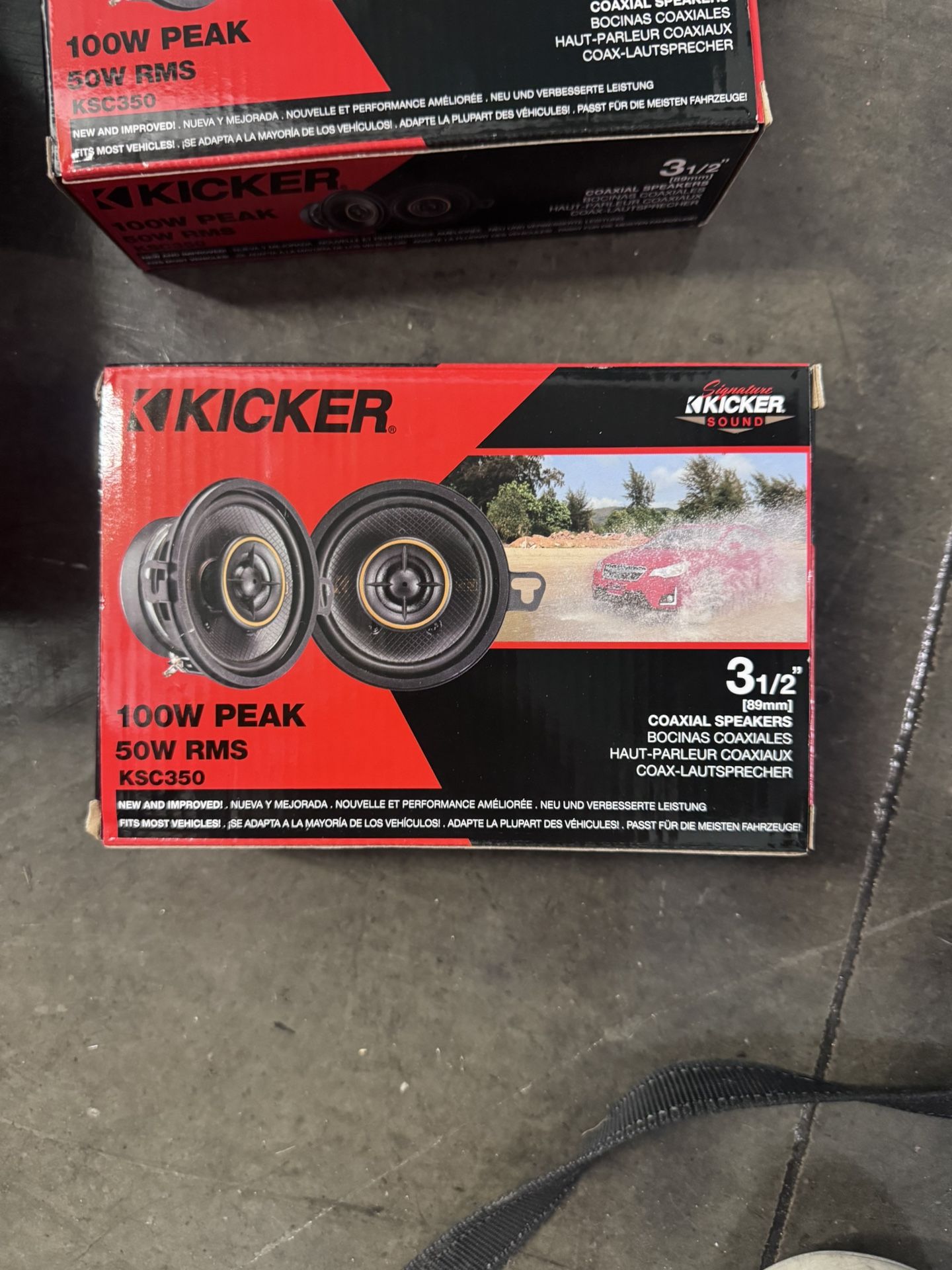 Kicker speakers