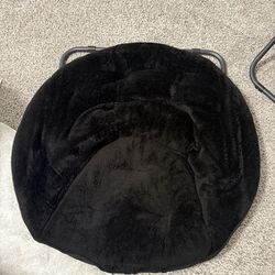Black Egg Foldable Smooth Silky Chairs
