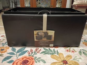 Ottoman/Table