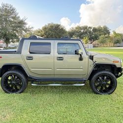 2005 HUMMER H2