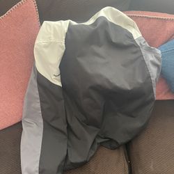 Windbreaker 