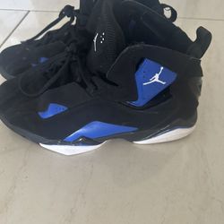 9.5 Jordans 