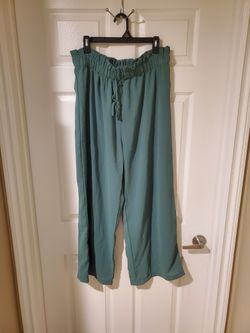 Sage Green Wide Legged Lightweight Paper Bag Waist Pant (Size 2XL)