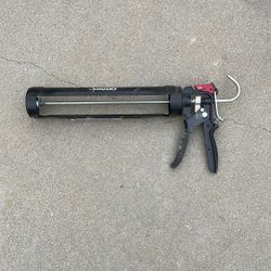 Large Husky Caulk Gun