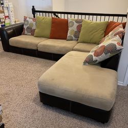 2 Piece L-Shaped Sectional Couch Leather/Cushions