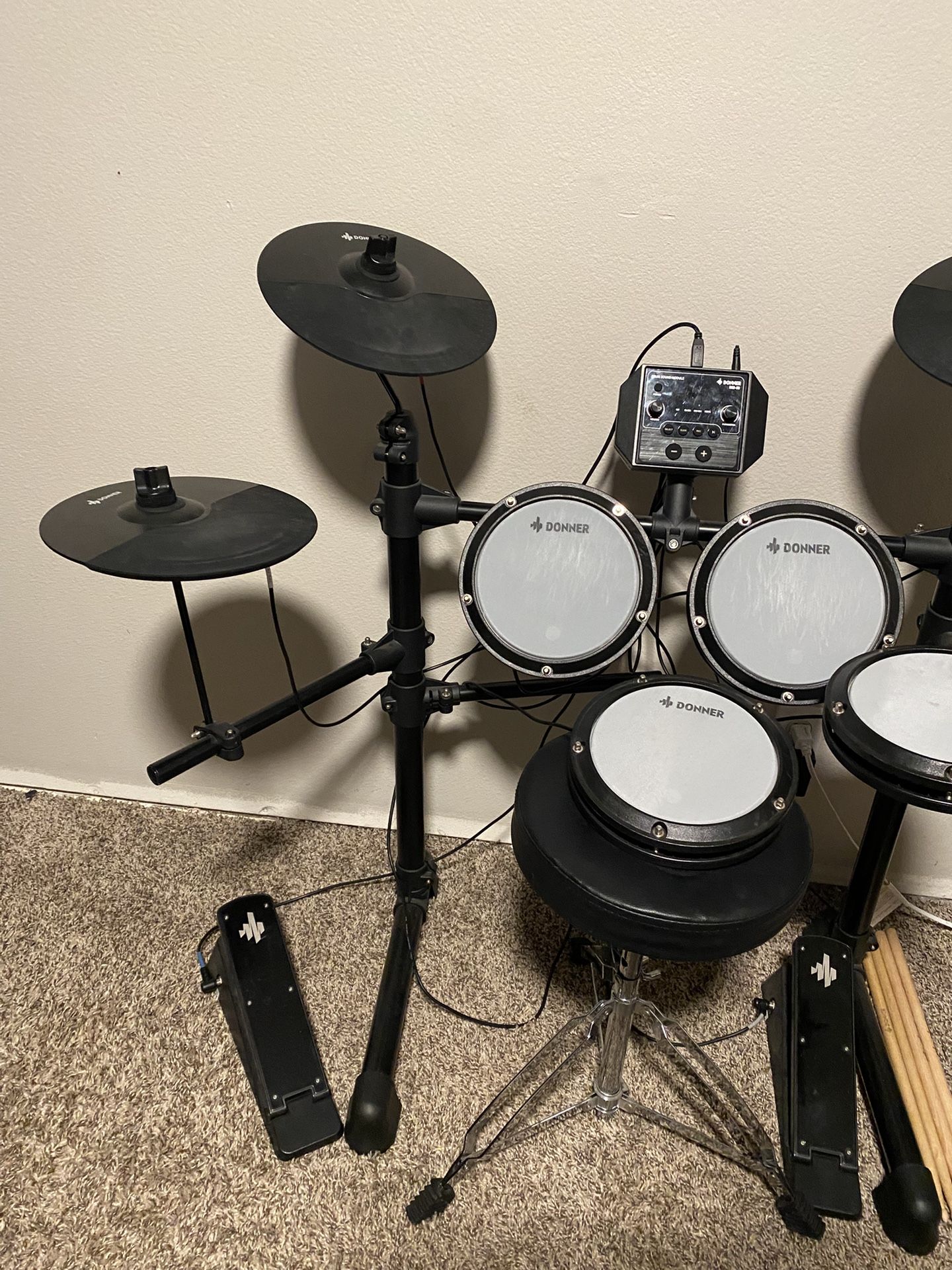 Electronic Drum Kit 