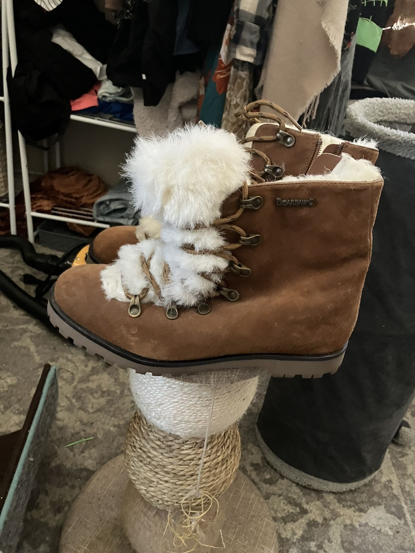Bear Paw Boots Women Size 10