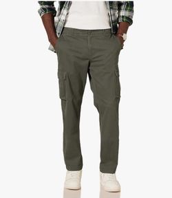 Amazon Essentials Men's Straight-Fit Stretch Cargo Pants in a olive cotton blend material
