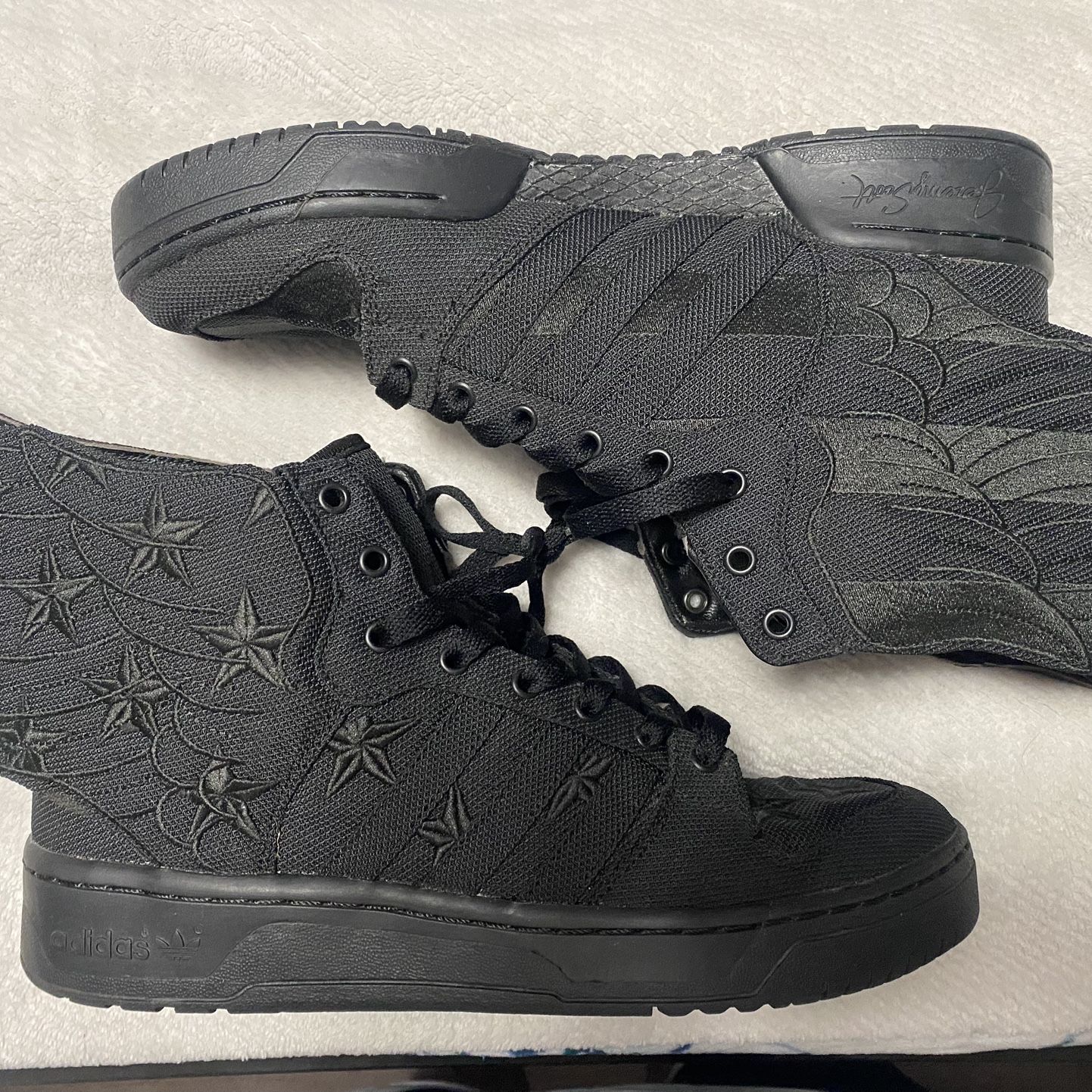 Adidas Asap Rocky x Jeremy Scott for Sale in Eugene, OR - OfferUp Adidas Asap Rocky x Jeremy Scott for Sale in Eugene, OR - OfferUp