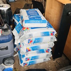 13 Bags Mapei Ultra Flex tile Mortar - Gray