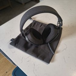 Wireless Headphones