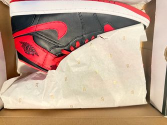 NIKE AIR JORDAN 1 ONE MID BLACK/FIRE RED/WHITE MEN'S SIZE 12.