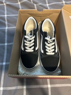 Women Kids Vanes