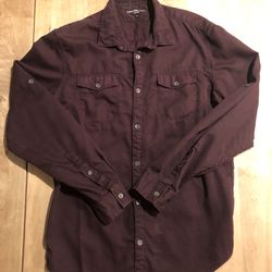 Calvin Klein Button Up Shirt Men’s Large Like New Condition!