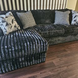 Midnight-Madness Sectional sofa NEW