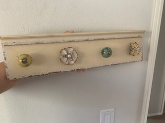 Coat hanger, wall decor