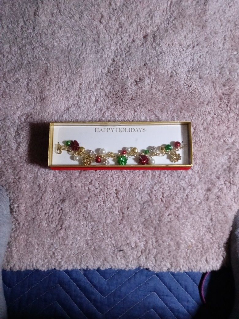 Happy Holidays Bracelet