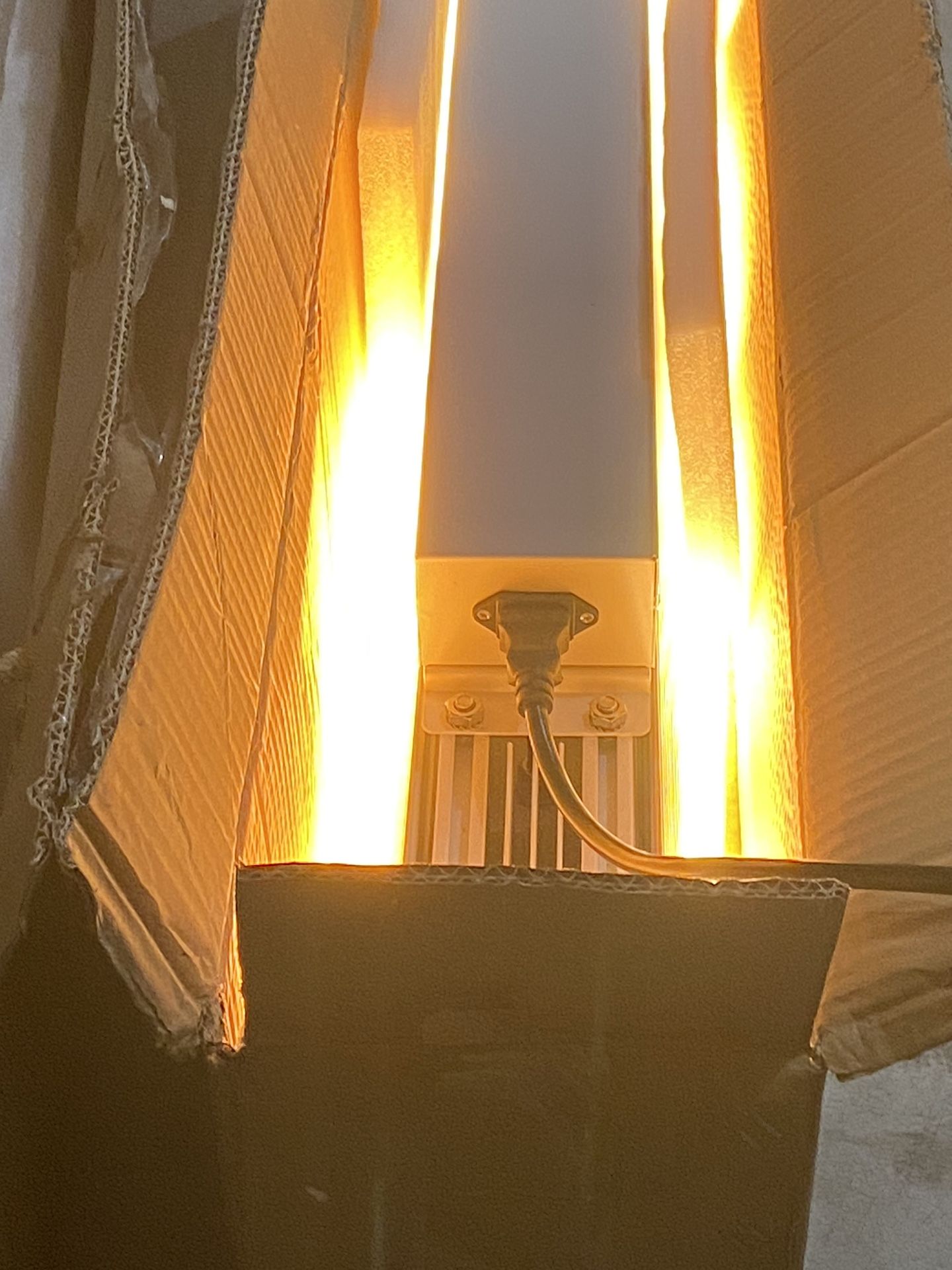 Green Bodhi Esttech LED Grow Light