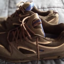 Super Clean Size 12 Original Factory Heelys Roller Sneakers