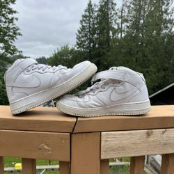 Nike Airforces High Tops Size 10.5