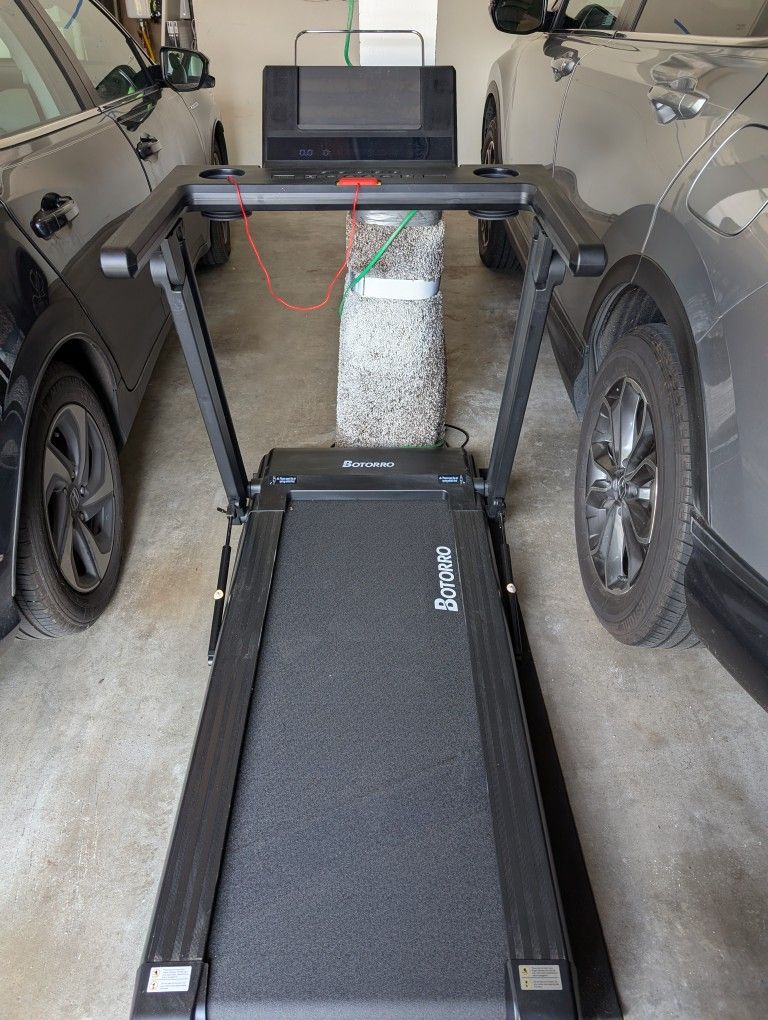 Folding Treadmill