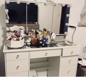 Vanity