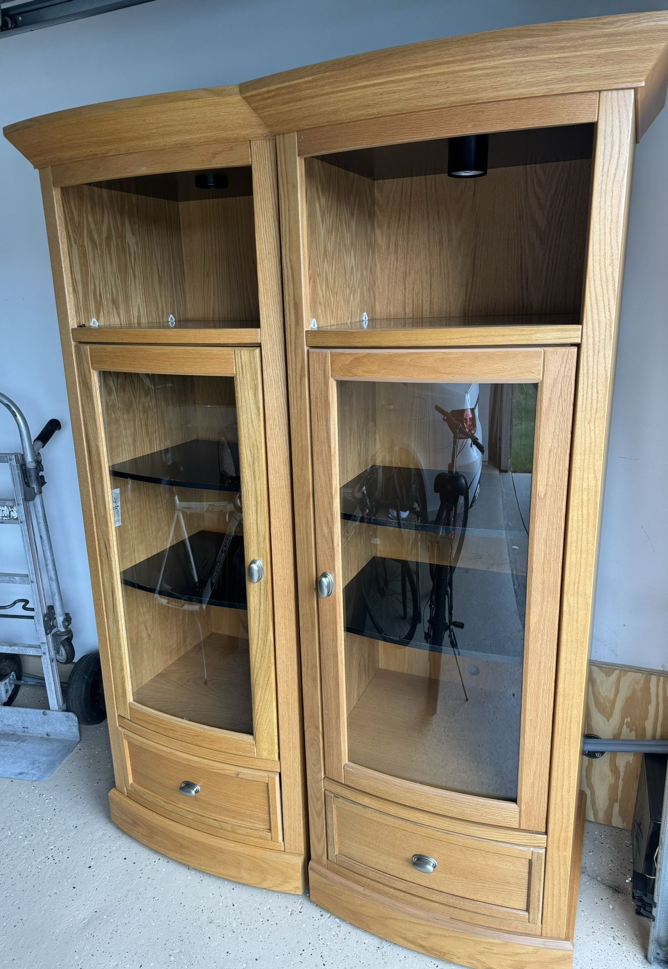 Entertainment Center W/Storage