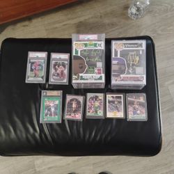 EVERYTHING ONLY $750!!!!! ENTIRE SPORTS MEMORABILIA COLLECTION! WORTH THOUSANDS 