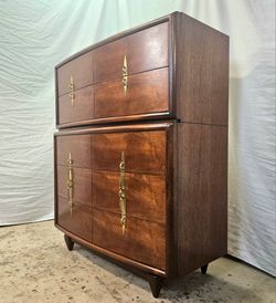Vintage Mid Century Modern Dresser