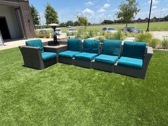 7‑Piece Wicker Outdoor Sectional + Built‑In Table + Heater + Connectors