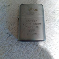 Penguin Lighter No.11957 