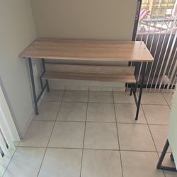 Free Desk