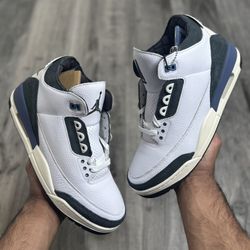 Jordan 3 ‘A Ma Maniere Diffused Blue’