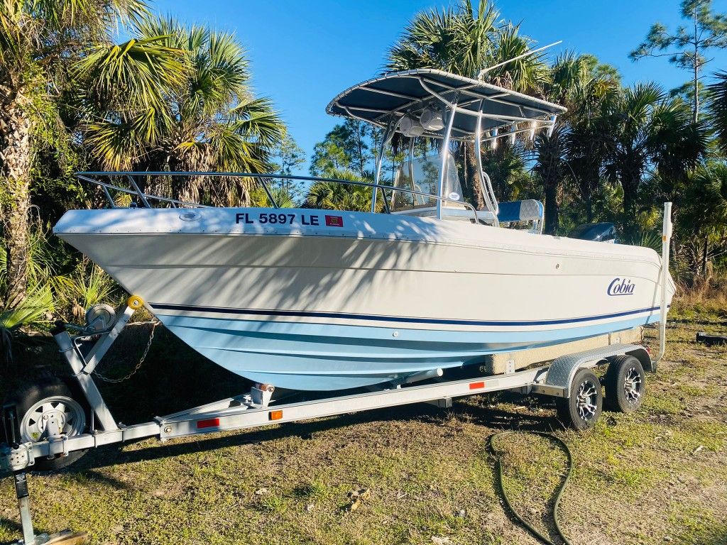 Cobia Boat 2001 for Sale in Hialeah, FL OfferUp