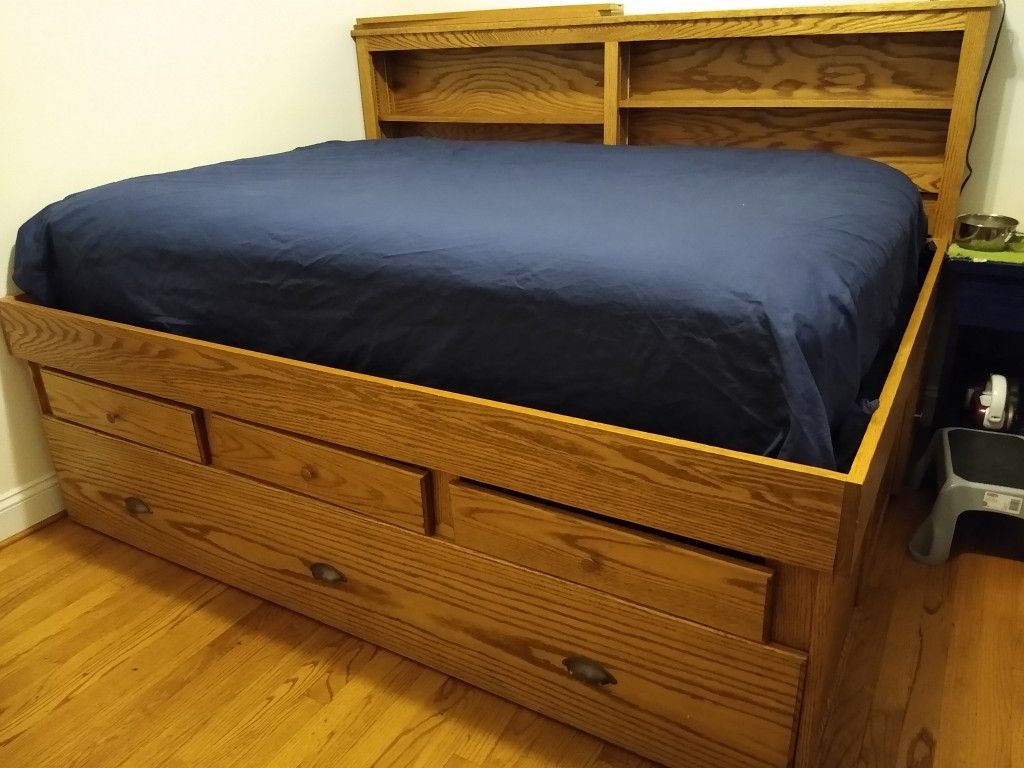 Double Bed with Trundle