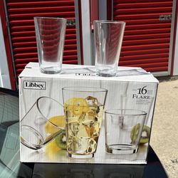 16 PIECE LIBBEY GLASS SET
