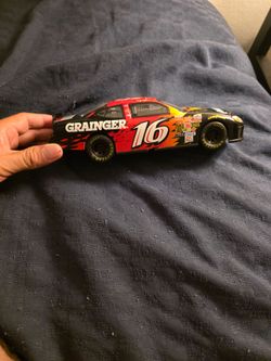 Greg Biffle #16 Grainger 2003 Team Caliber 1:24 Diecast Car