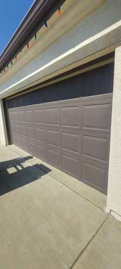 Used garage door