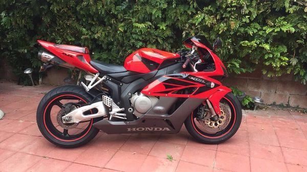 Хонда cbr 100