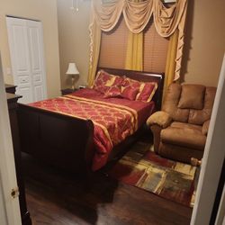 Dark Brown Queen Size Furniture With New Mattress And Mattress Cover. Include One Night Stand And Lamp Plus 3 Area Rugs.Possible Brown Chair As Well .
