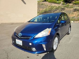 2012 Toyota Prius v