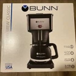 BUNN 10 Cup Coffee Maker