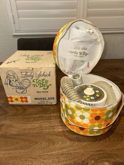 Vintage Lady Schick Tote ’n Dry Hair Dryer – Model 325 – 1970s with Original Box