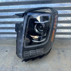 2020-2022 Kia Telluride Headlight Oem 